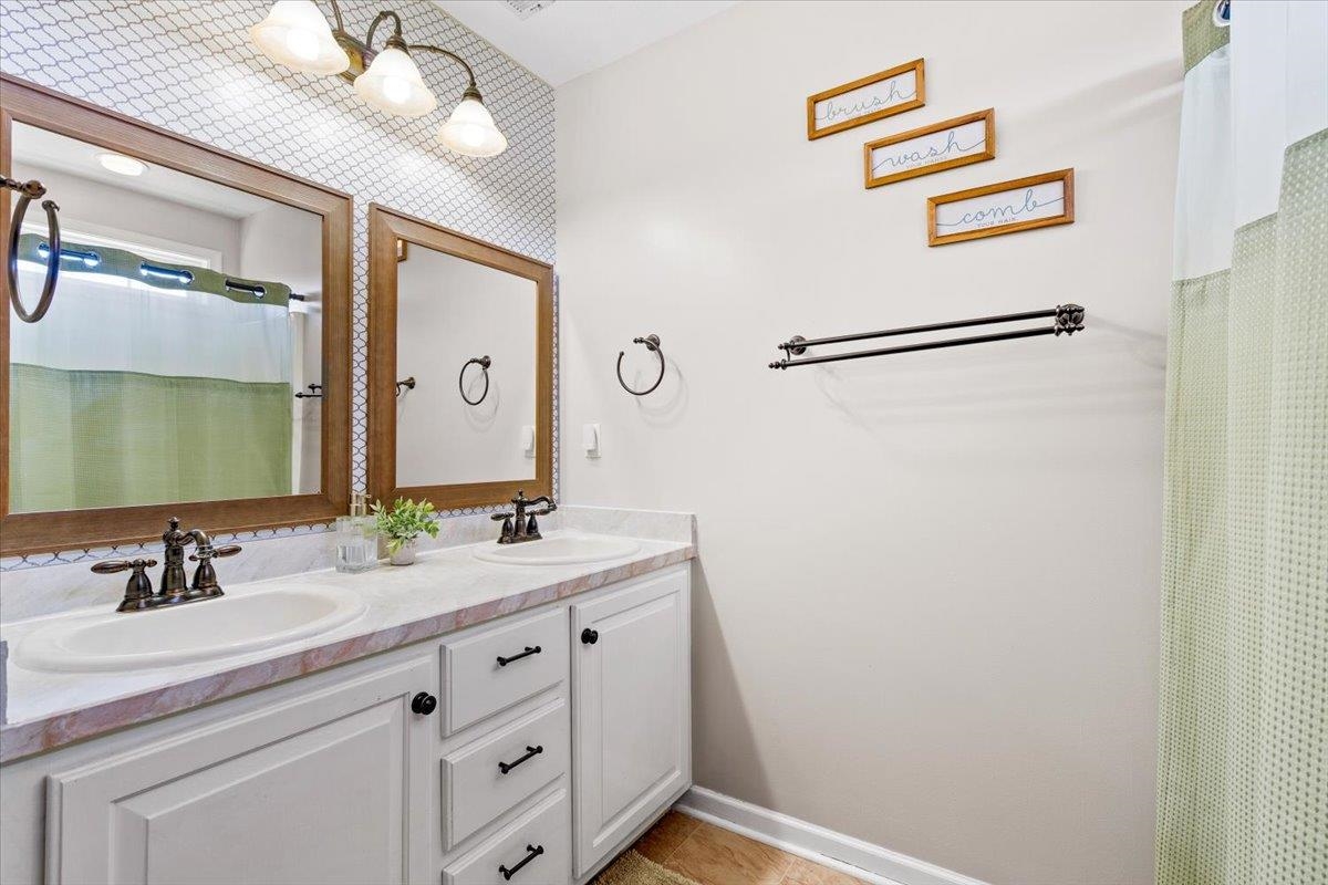 54 Oxford Road Fishersville, VA 22939 - Photo 38 of 50 Gallery Image 38