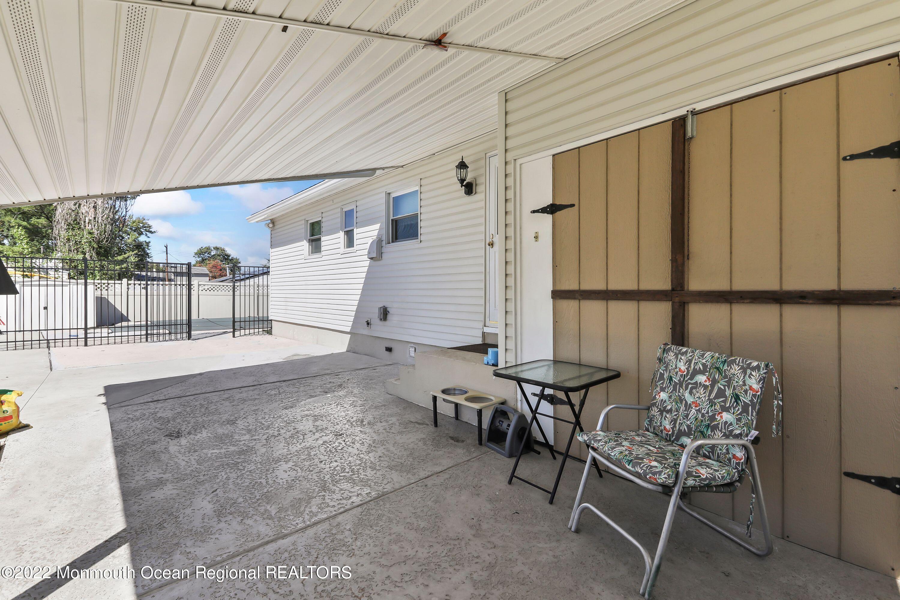 12 Boulevard Keyport Nj 07735 Keyport, NJ 07735 - Photo 14 of 21 mnf-BdiI