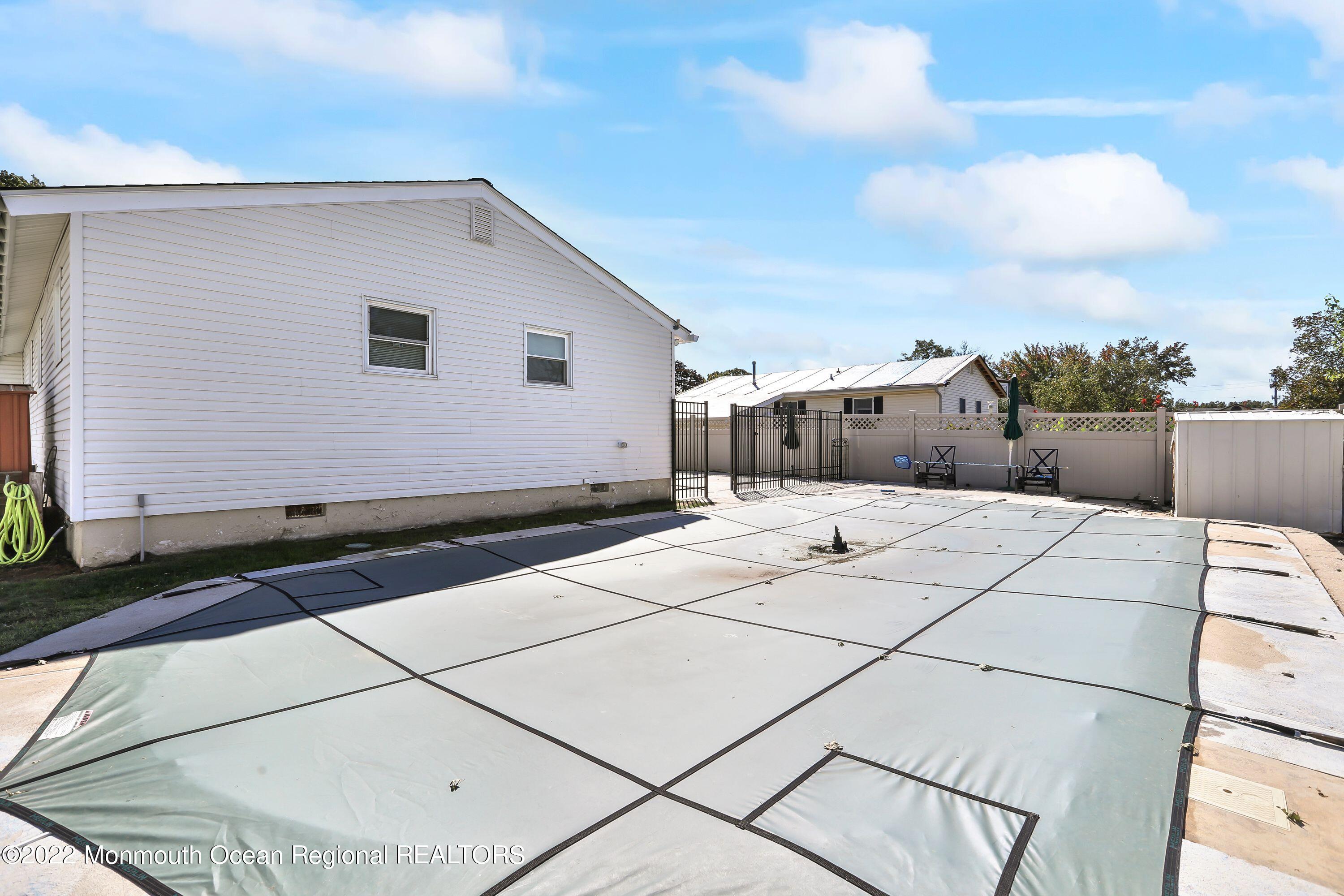 12 Boulevard Keyport Nj 07735 Keyport, NJ 07735 - Photo 18 of 21 xlC_nUaM