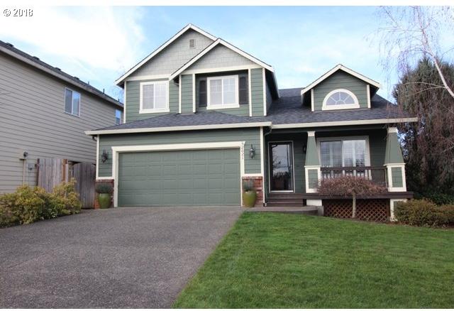 2021 Northwest Fargo Loop Camas, WA 98607 - Photo 2 of 32 Gallery Image 2