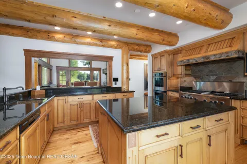 $24,000,000 | 1700 South Fall Creek Road, Wilson, WY 83014