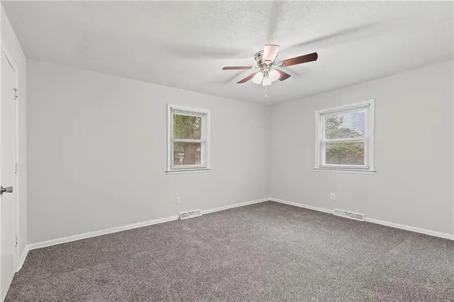 $267,500 | 7029 Verde Drive, Kansas City, KS 66109