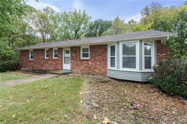 $267,500 | 7029 Verde Drive, Kansas City, KS 66109