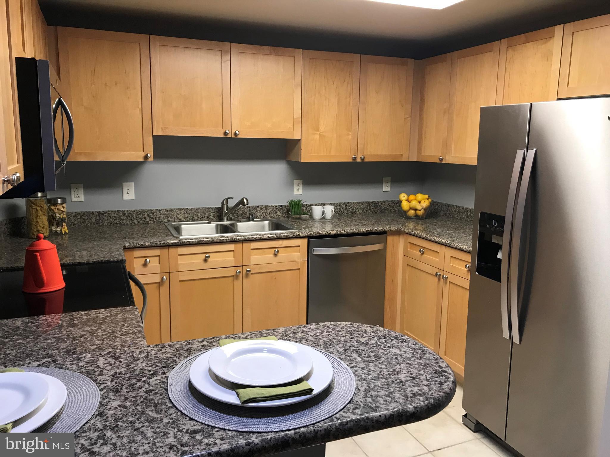 777 7th Street Northwest, Unit 308 Washington, DC 20001 - Photo 9 of 25 New Stainless Appliances