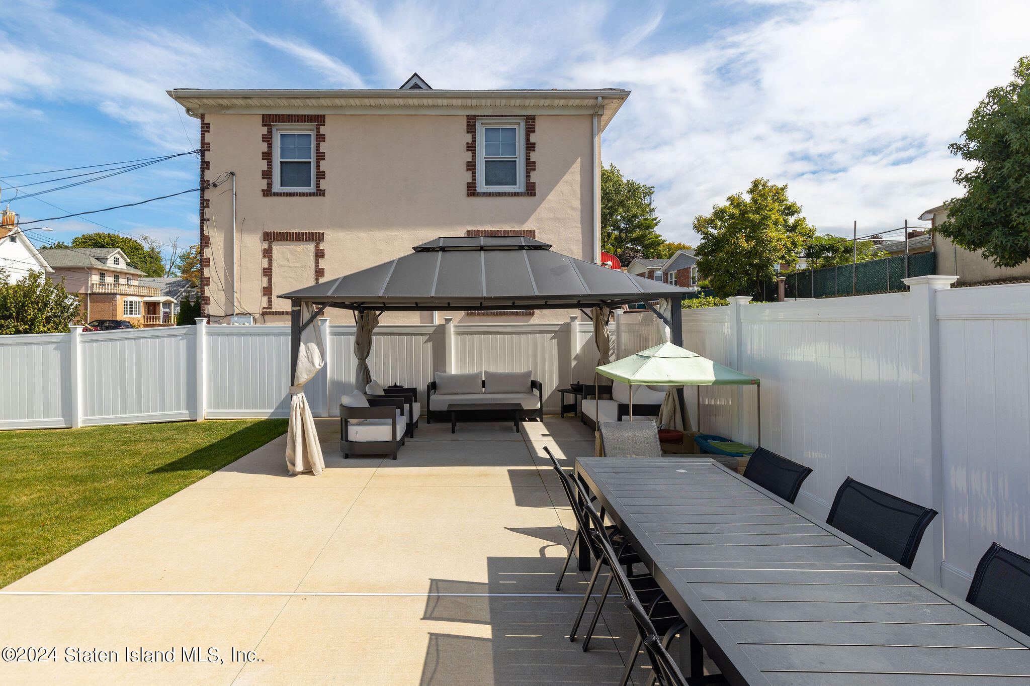 985 Manor Road Staten Island, NY 10314 - Photo 39 of 56 985ManorRd-45