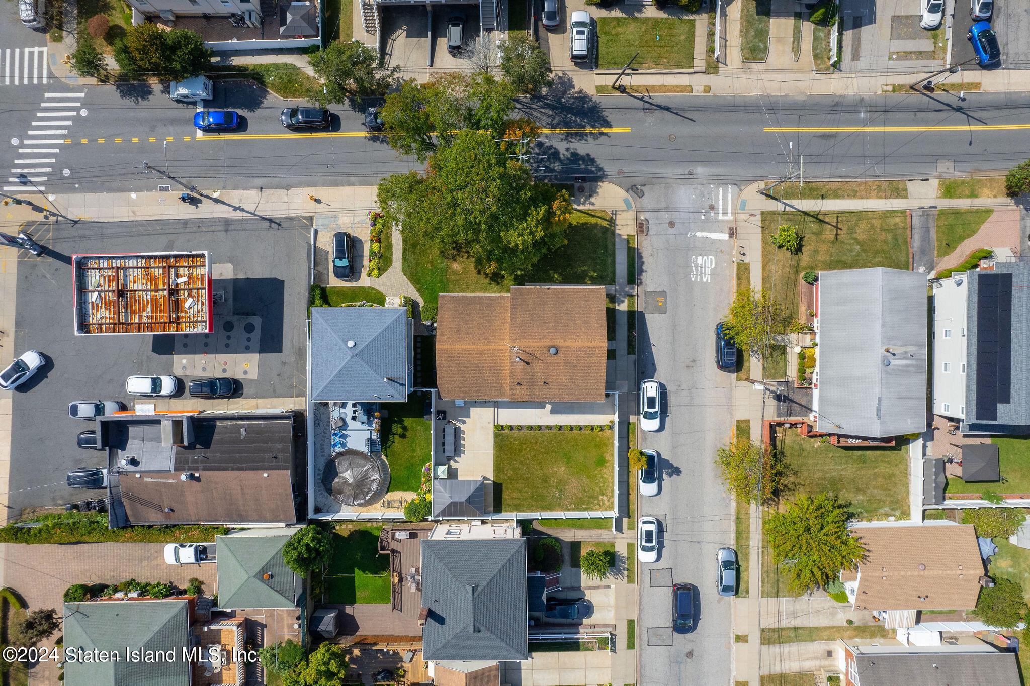 985 Manor Road Staten Island, NY 10314 - Photo 43 of 56 985ManorRd-49