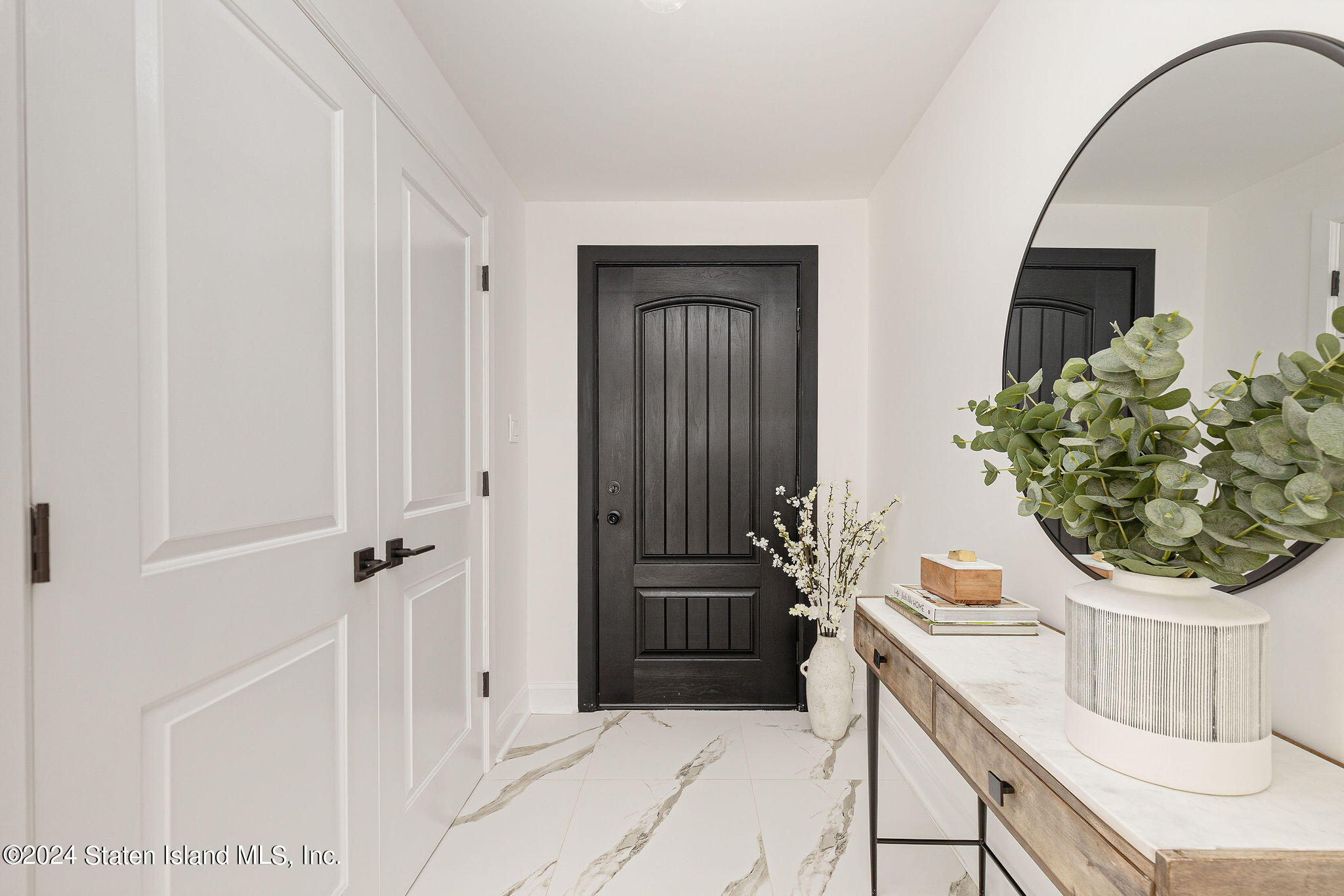 985 Manor Road Staten Island, NY 10314 - Photo 9 of 56 985ManorRd-12