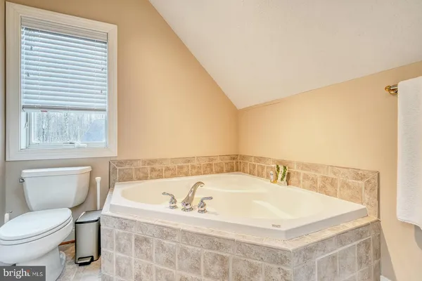 $920,000 | 1295 Mountainview Drive, Oakland, MD 21550