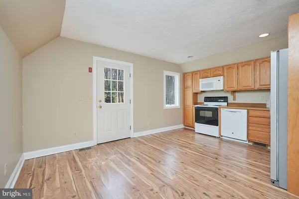 $920,000 | 1295 Mountainview Drive, Oakland, MD 21550