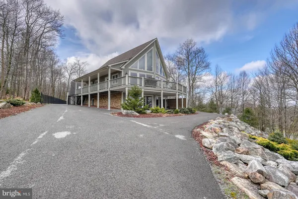$920,000 | 1295 Mountainview Drive, Oakland, MD 21550