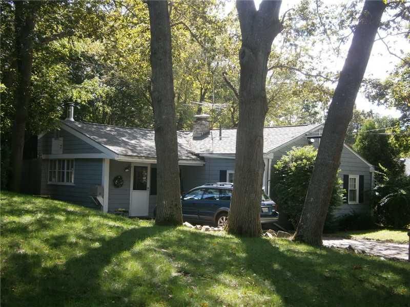12 Chambers Road Cape Elizabeth, ME 04107 - Photo 7 of 10 Exterior Front.