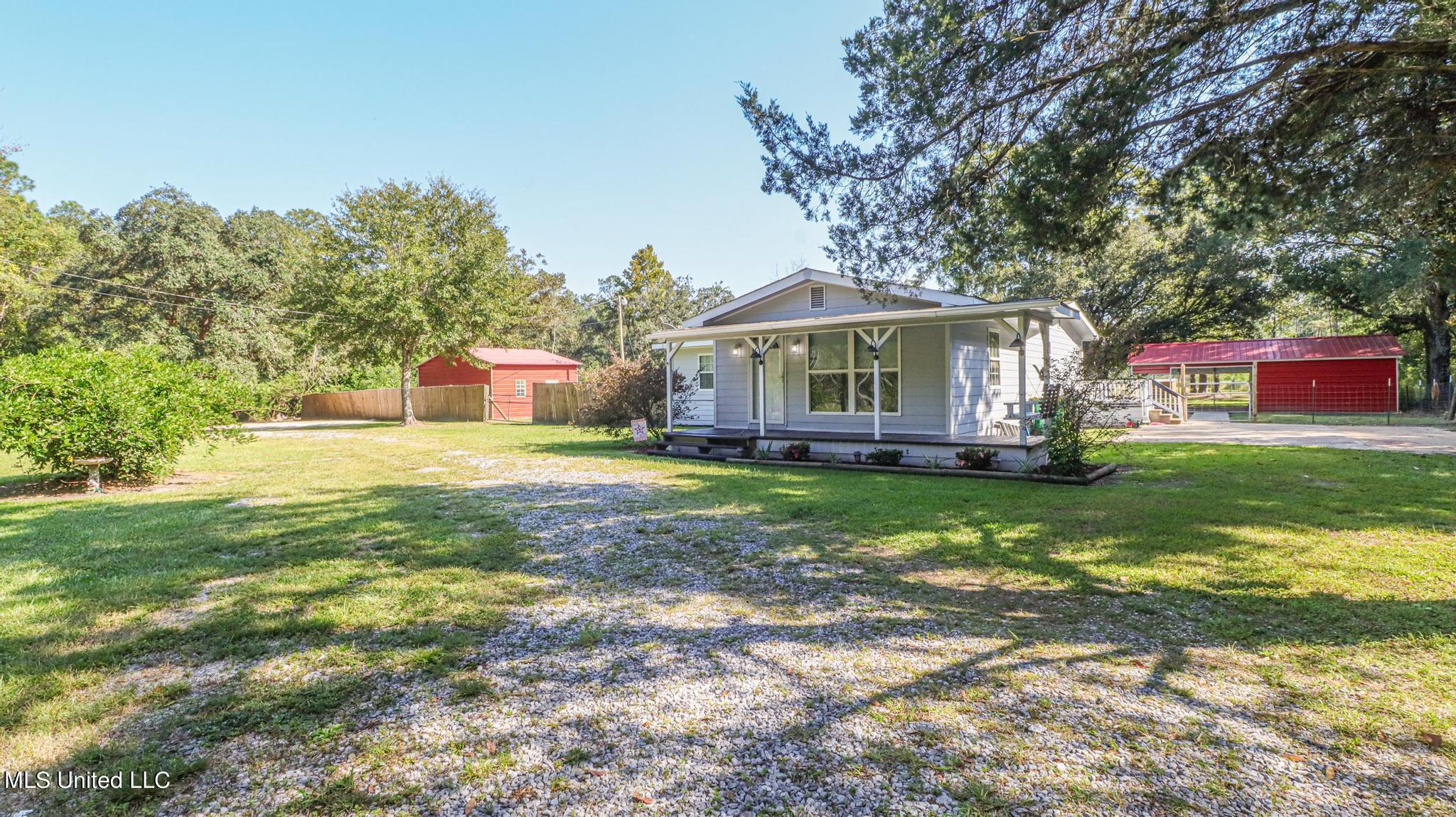 7525 Greenfields Road Moss Point, MS 39562 - Photo 1 of 23 Front