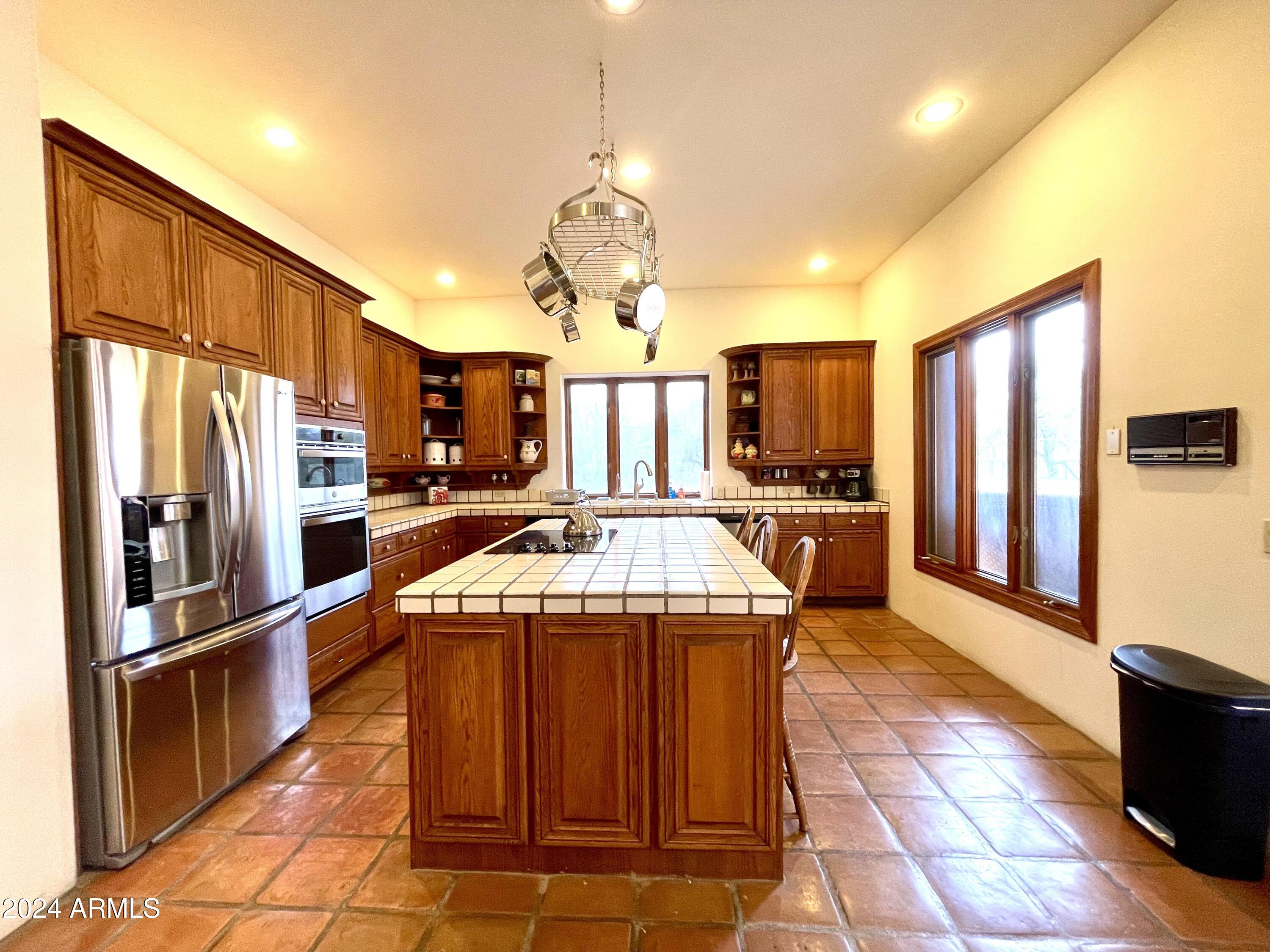 39002 North School House Road Cave Creek, AZ 85331 - Photo 9 of 23 Gourmet Kitchen