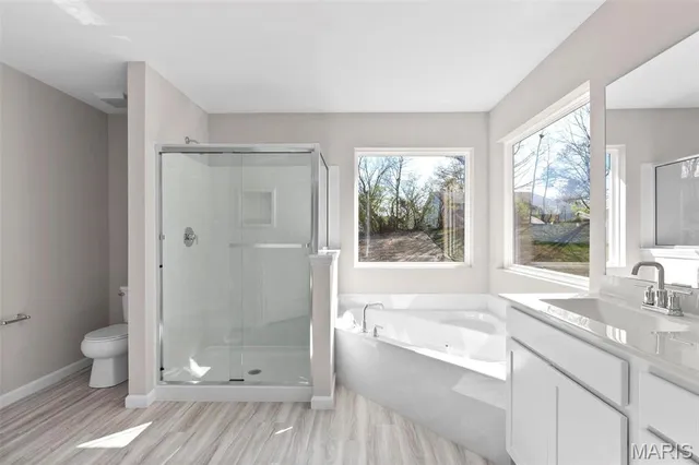 $502,900 | 2 Hermitage Ii At Louiselle Park, Maryland Heights, MO 63043