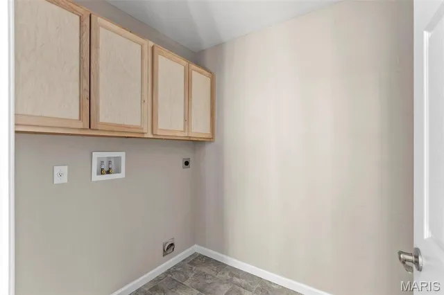 $502,900 | 2 Hermitage Ii At Louiselle Park, Maryland Heights, MO 63043