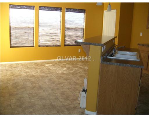 11899 Wedgebrook Street Las Vegas, NV 89183 - Photo 4 of 8 Kitchen.