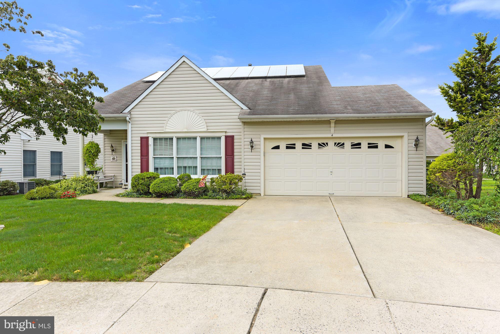 4 Shady Ridge Court Columbus, NJ 08022 - Photo 3 of 38