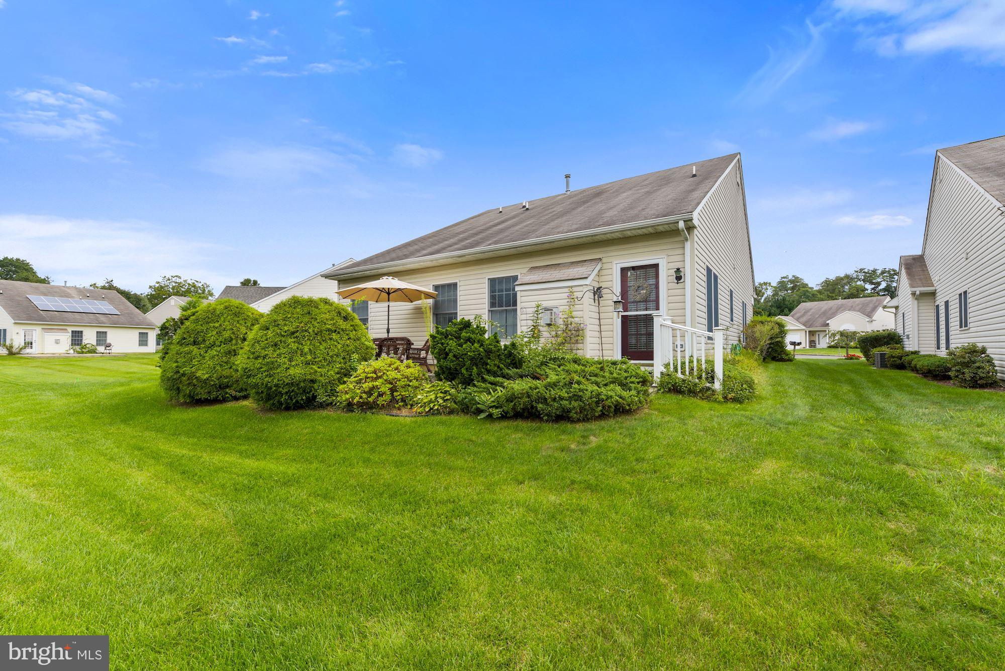 4 Shady Ridge Court Columbus, NJ 08022 - Photo 29 of 38