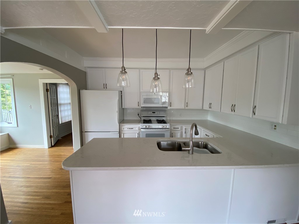 914 F Street Centralia, WA 98531 - Photo 17 of 35