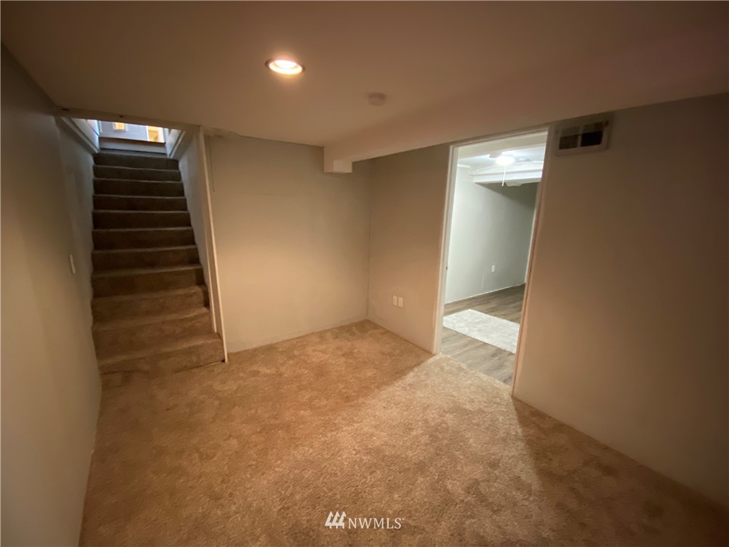 914 F Street Centralia, WA 98531 - Photo 24 of 35