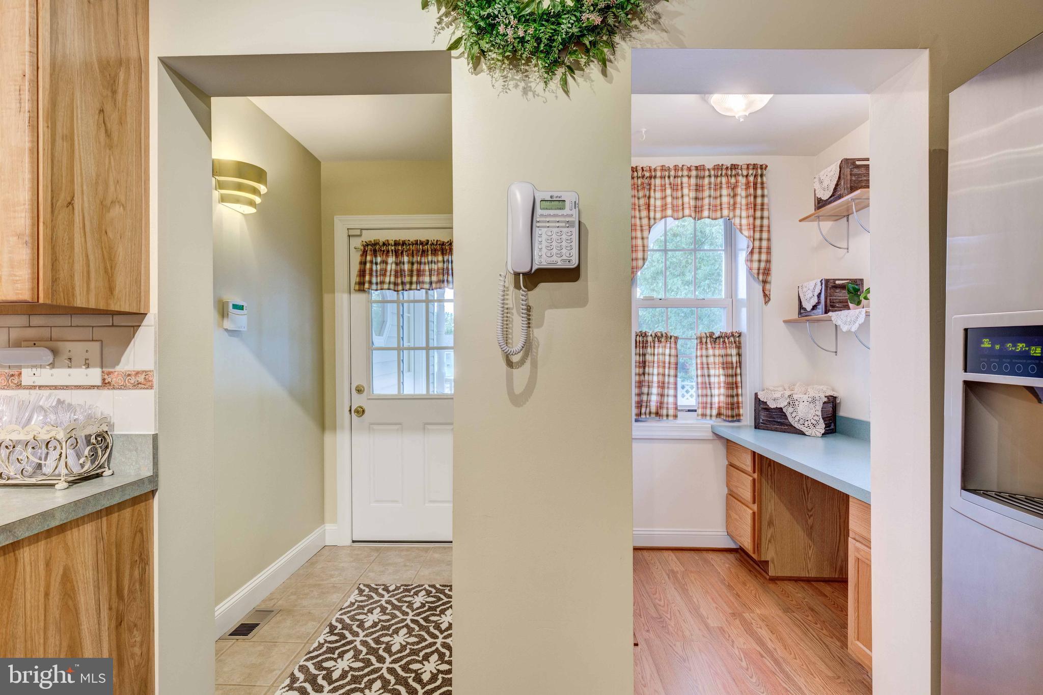 247 North Cranberry Road Westminster, MD 21157 - Photo 26 of 48 Flow to Hobby Room or Another Foyer