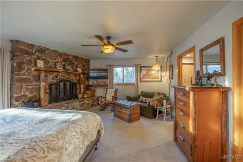 $1,795,000 | 448 Edgemoor Road, Big Bear Lake, CA 92315