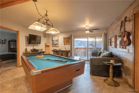 $1,795,000 | 448 Edgemoor Road, Big Bear Lake, CA 92315