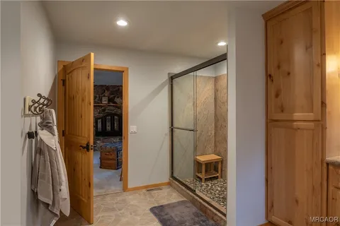 $1,795,000 | 448 Edgemoor Road, Big Bear Lake, CA 92315