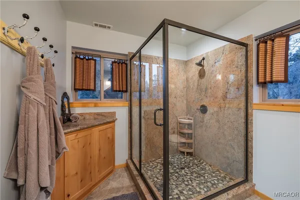 $1,795,000 | 448 Edgemoor Road, Big Bear Lake, CA 92315