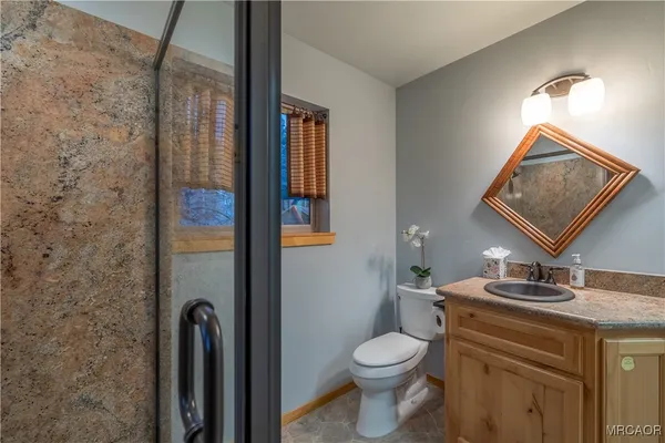 $1,795,000 | 448 Edgemoor Road, Big Bear Lake, CA 92315