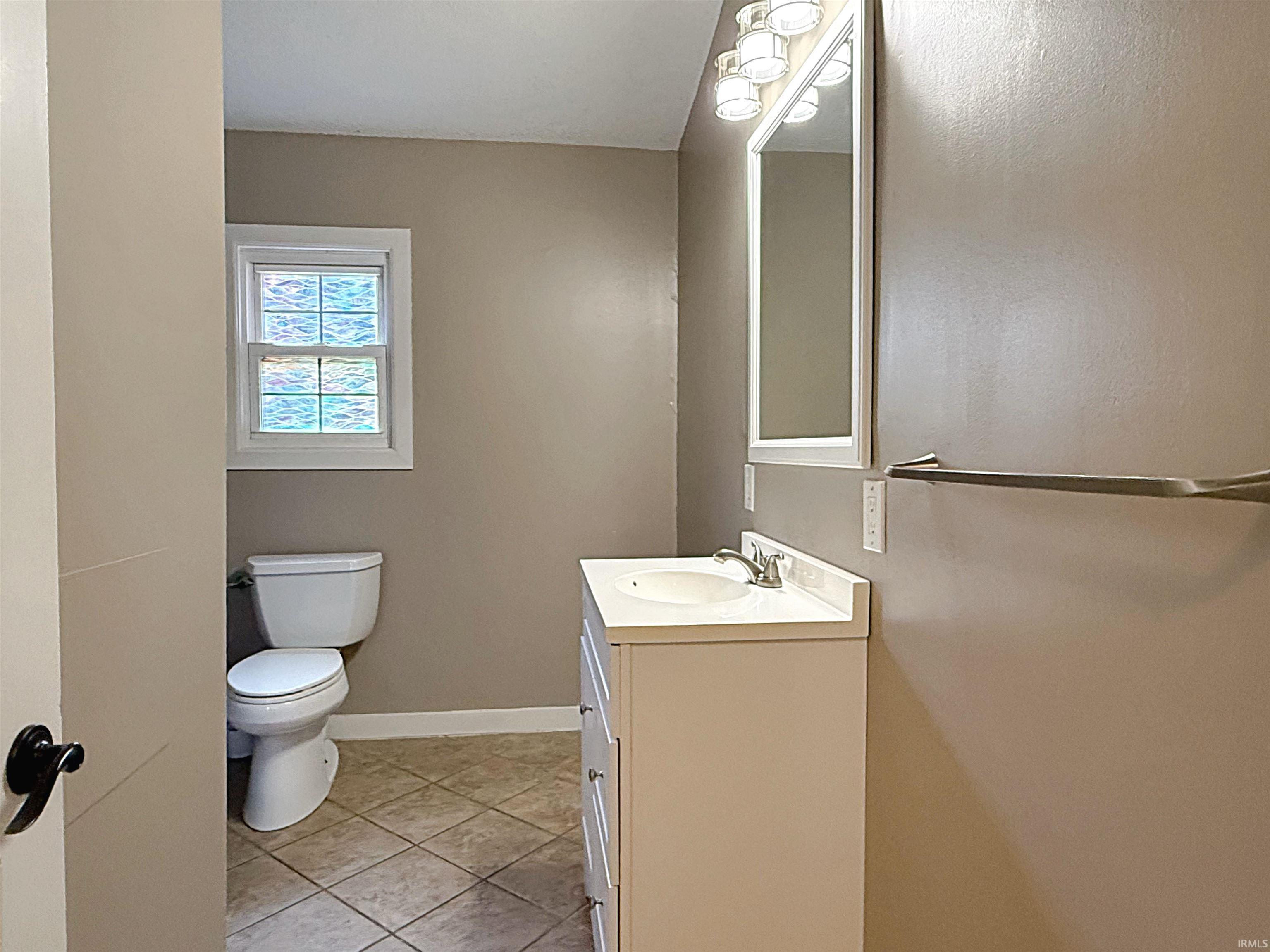 409 Butcher Boulevard Loogootee, IN 47553 - Photo 13 of 30