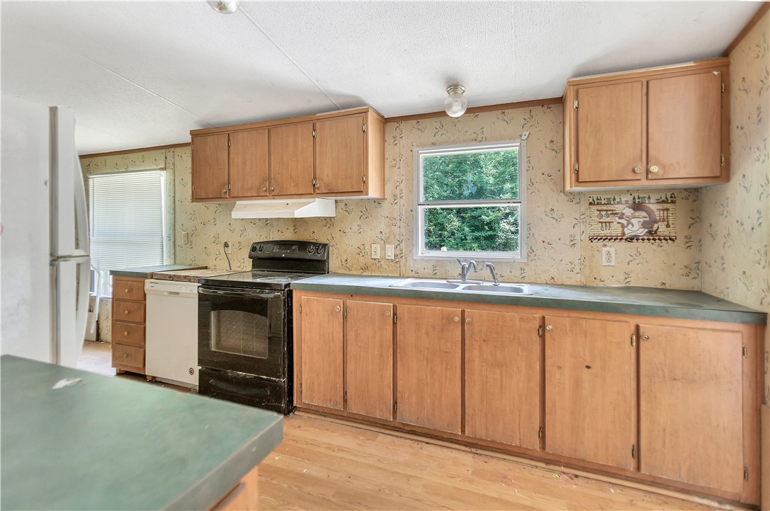 301 Lawson Road Anderson, SC 29621 - Photo 4 of 19