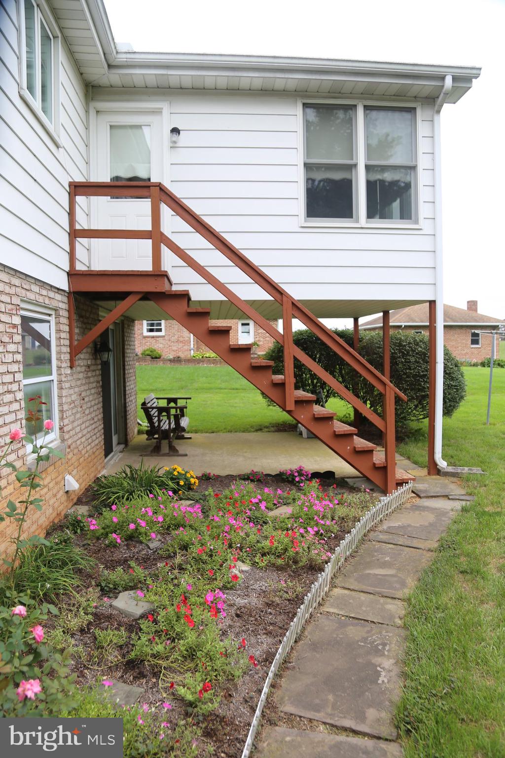 677 Lititz Road Manheim, PA 17545 - Photo 26 of 28 Rear Patio