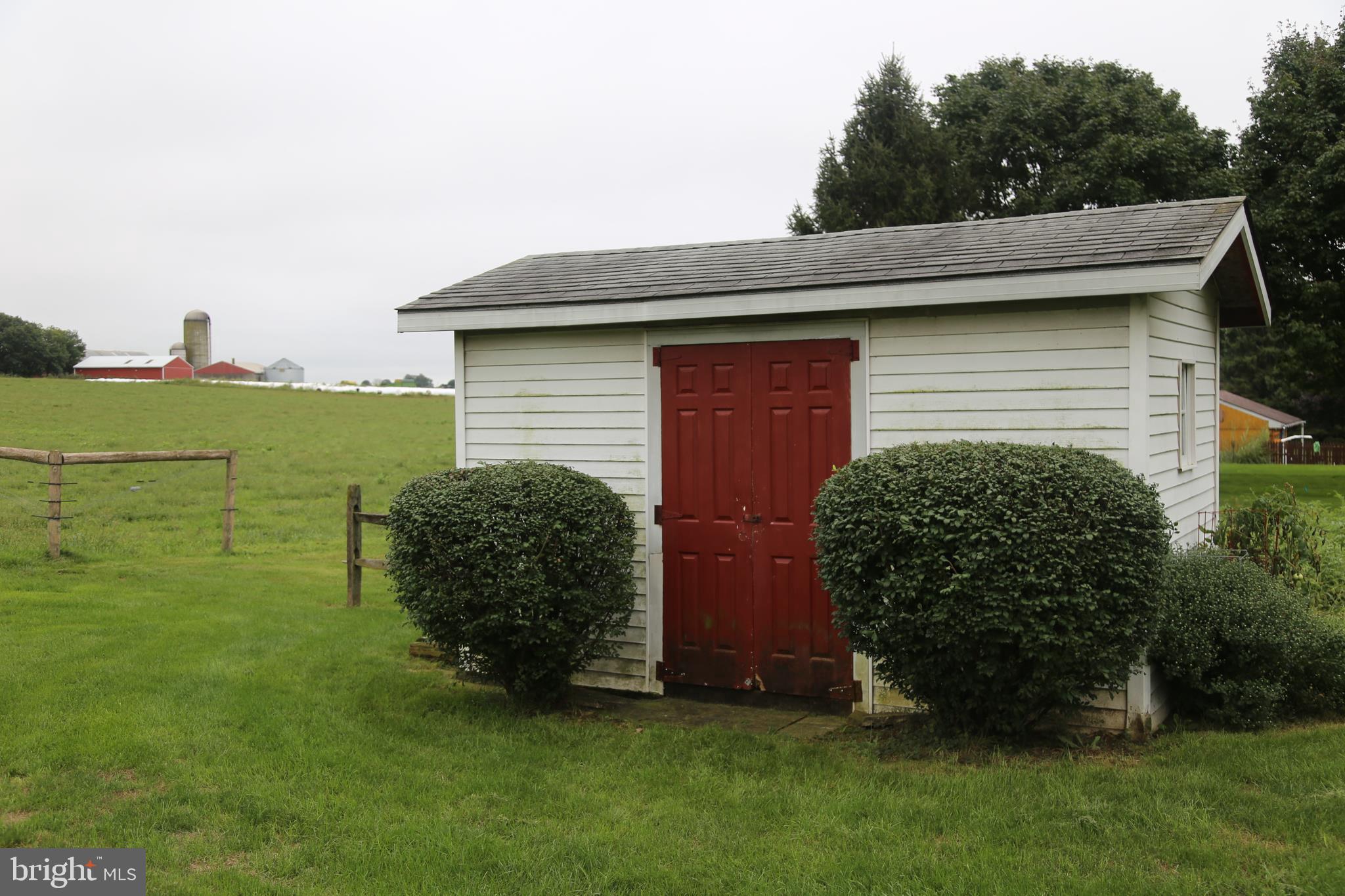 677 Lititz Road Manheim, PA 17545 - Photo 28 of 28 Utility Shed