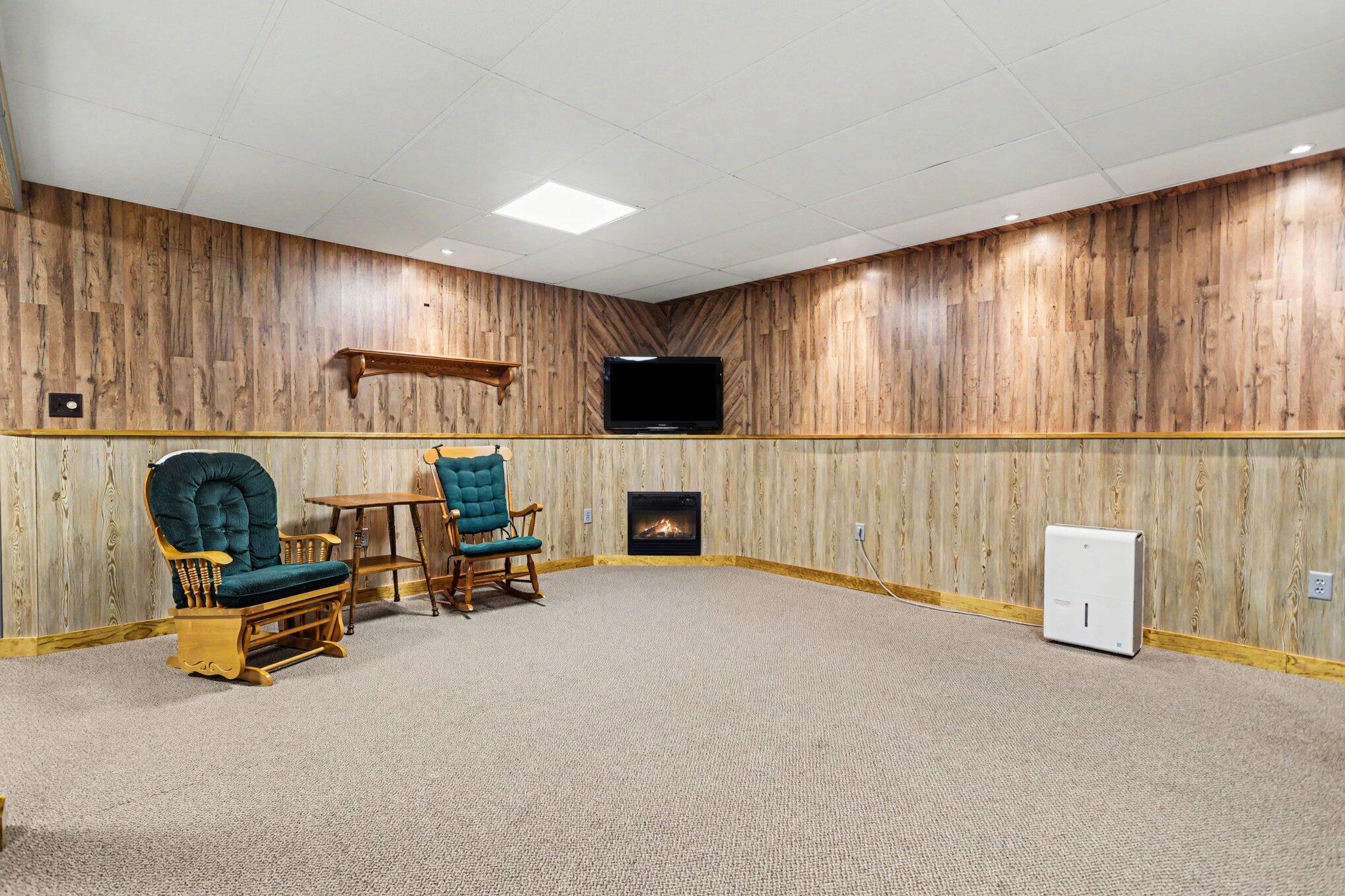 15745 15 Mile Road Marshall, MI 49068 - Photo 19 of 36 026_file_4663