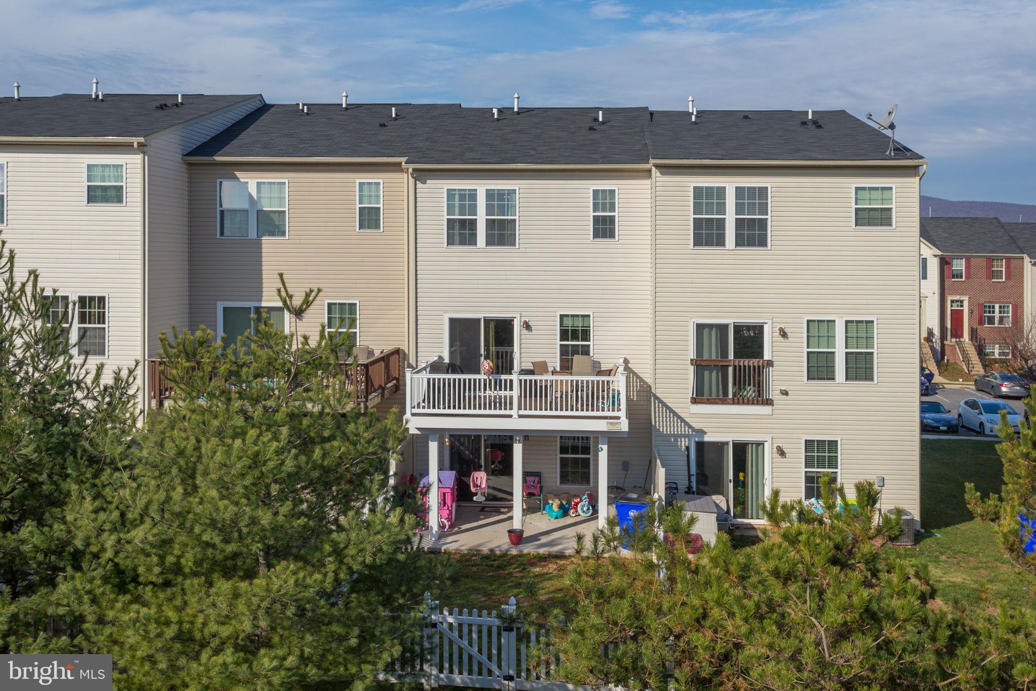 2059 Spring Run Circle Frederick, MD 21702 - Photo 29 of 30 Rear View