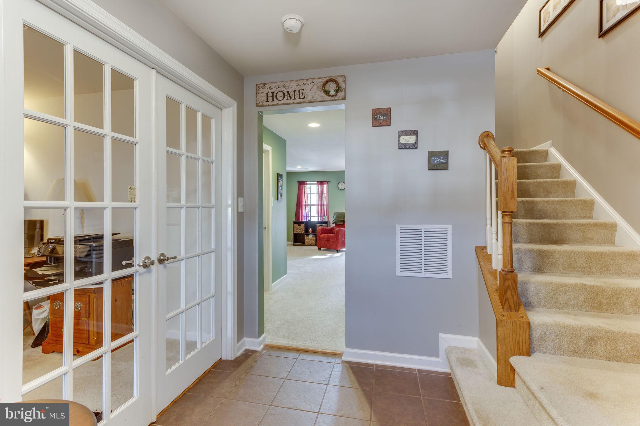 2059 Spring Run Circle Frederick, MD 21702 - Photo 4 of 30 Gallery Image 4