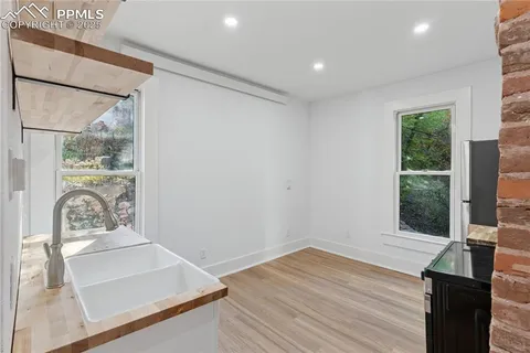 $1,100,000 | 151 Ruxton Avenue, Manitou Springs, CO 80829