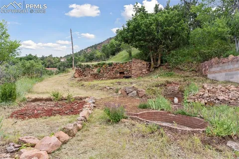 $1,100,000 | 151 Ruxton Avenue, Manitou Springs, CO 80829