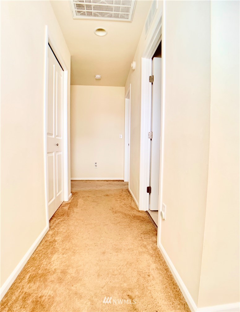6821 Inlay Street Southeast Lacey, WA 98513 - Photo 15 of 29 Gallery Image 15