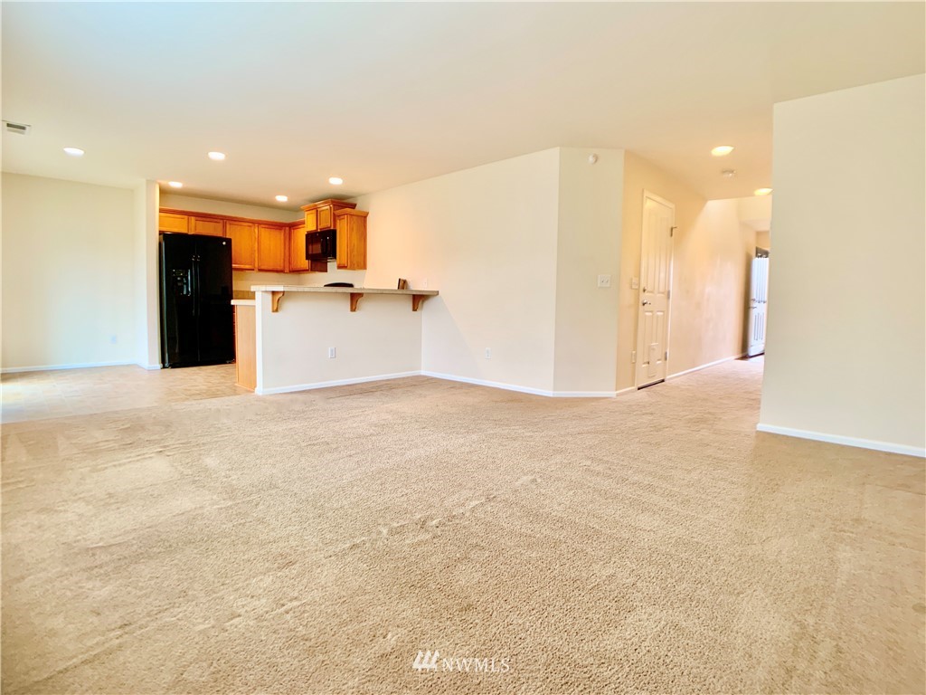 6821 Inlay Street Southeast Lacey, WA 98513 - Photo 8 of 29 Gallery Image 8