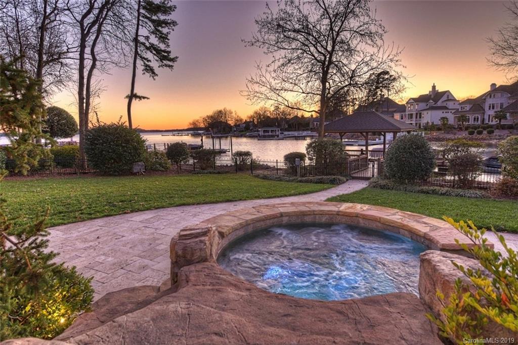 18327 Bowsprit Pointe Road Cornelius, NC 28031 - Photo 4 of 48 Gallery Image 4