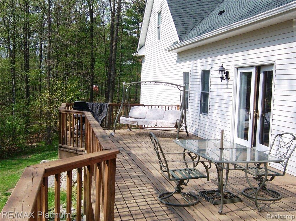 5500 Dutcher Road Howell, MI 48843 - Photo 23 of 25 5500 Dutcher 066