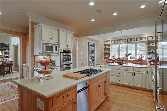 3242 Kinnard Springs Road Franklin, TN 37064 - Photo 9 of 21 Gourmet Kitchen/Double Oven/Microwave Custom French Pine Island with Gas Cook Top