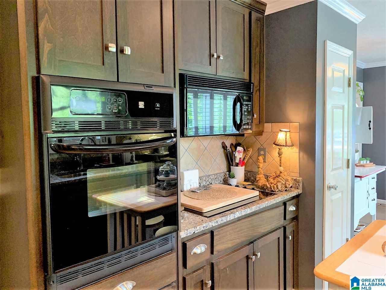 901 Cherokee Trail Anniston, AL 36206 - Photo 5 of 42