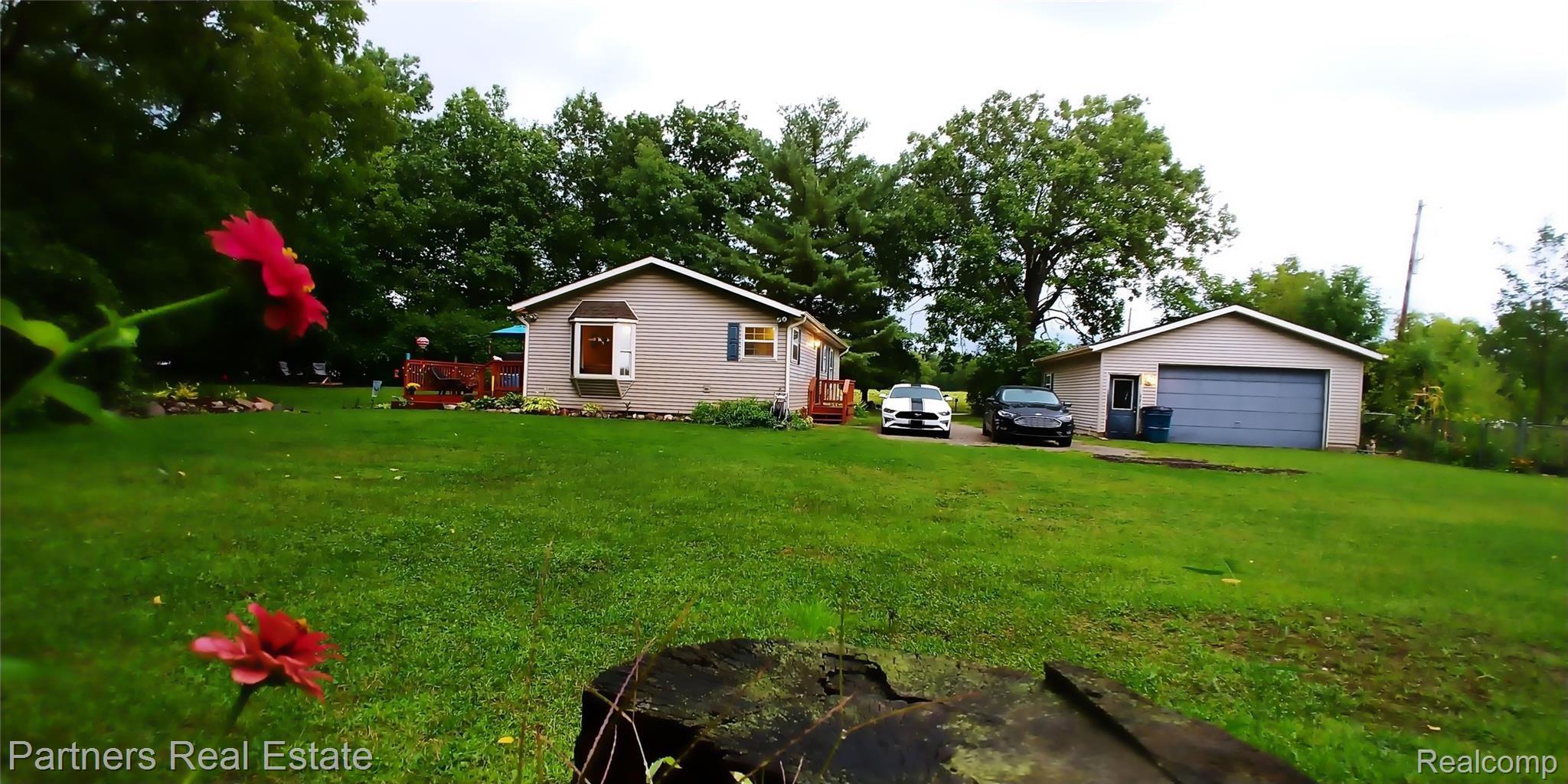 7451 Sanford Road Howell, MI 48855 - Photo 28 of 30 A special place with room to grow.
