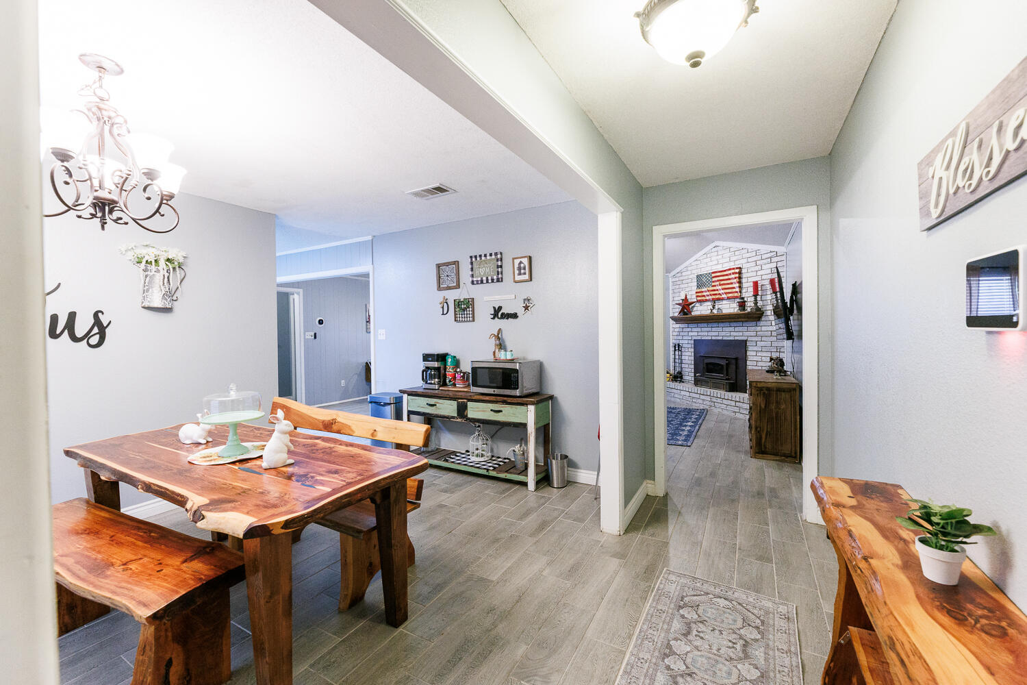 705 Grace Street Brownfield, TX 79316 - Photo 5 of 43 a view of a dining room with furniture