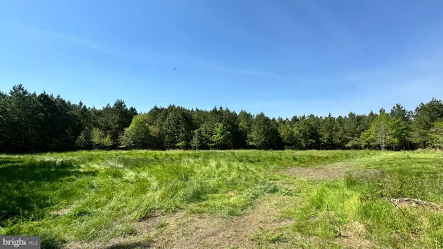 a view of an outdoor space with a lake view