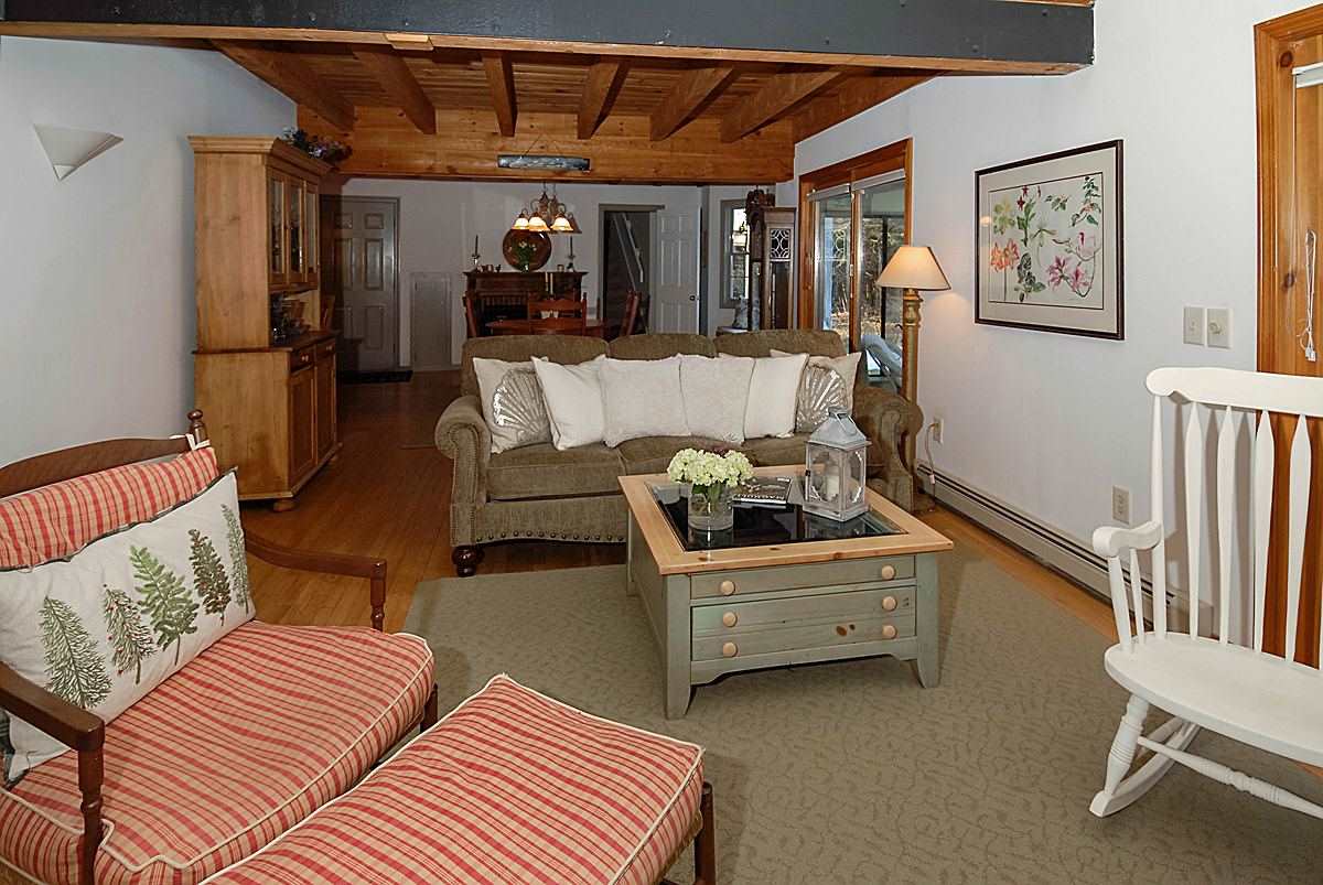 129 High Road Lee, NH 03861 - Photo 12 of 39 Gallery Image 12