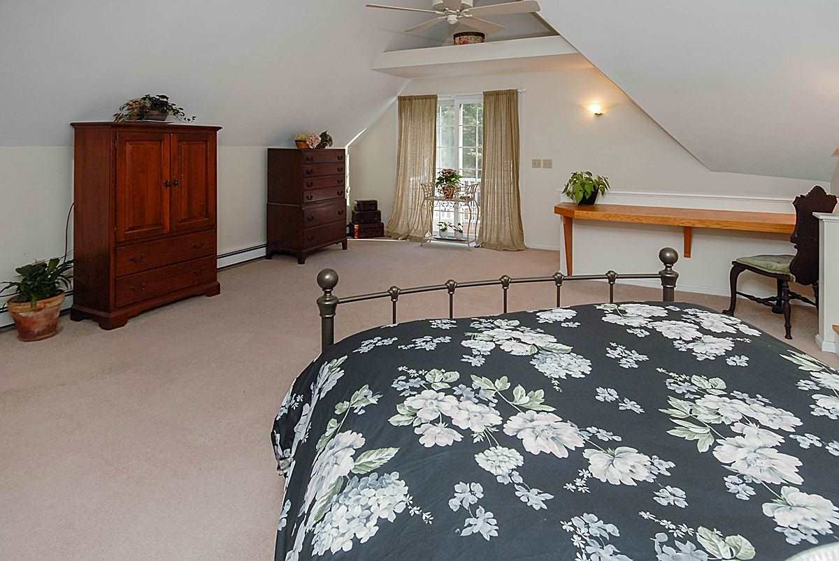 129 High Road Lee, NH 03861 - Photo 18 of 39 Gallery Image 18